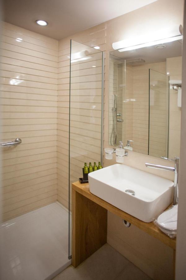 Onar Superior Suites 레팀노 외부 사진