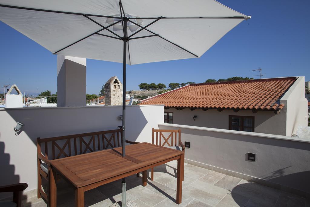 Onar Superior Suites 레팀노 외부 사진