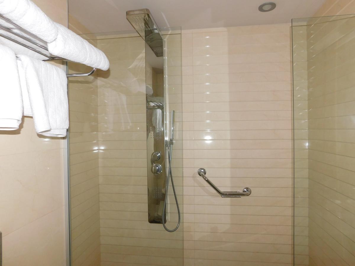 Onar Superior Suites 레팀노 외부 사진